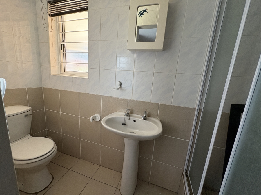6 Bedroom Property for Sale in Cintsa East Eastern Cape